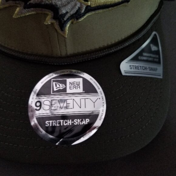 Baltimore Ravens New Era Green 2025 Salute to Service 9SEVENTY Adjustable Hat - Picture 7 of 11